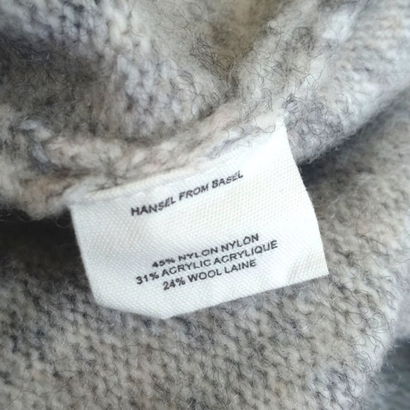 Anthropologie Folk Wool Light Grey Speckled "Black Swan" Long Sleeve Sweater M - Picture 8 of 16